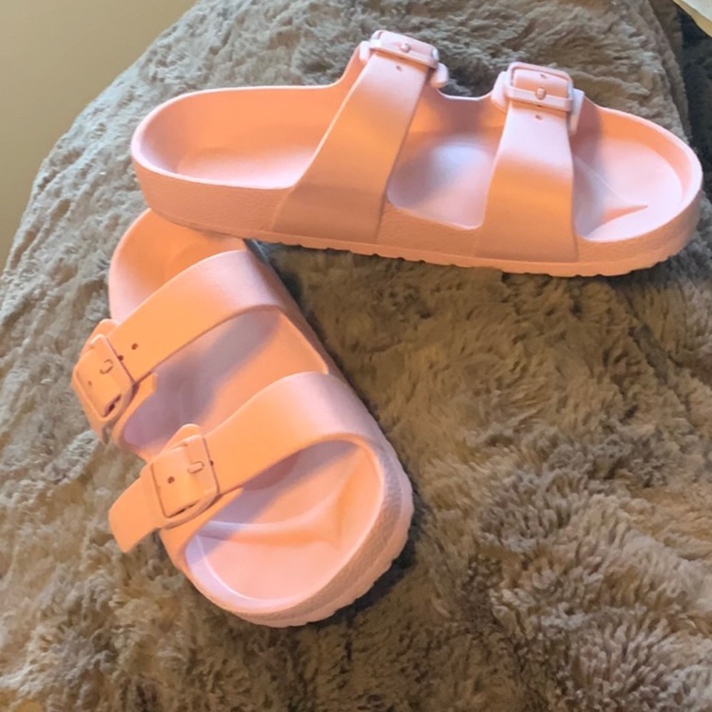 BIG KIDS CAT & JACK NOA SLIP- ON FOOTBED SANDALS SIZE 5